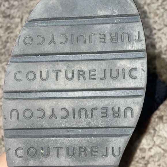 Juicy Couture Quilted Black Fur Trimmed Wedge Boots - Picture 10 of 12